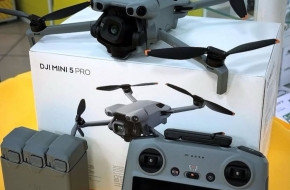 Droni DJI Mini 5 Pro, DJI Lito X1, DJI Mavic 4 Pro, DJI Mavic 3 Pro, DJI Air 3S, DJI Air 3, DJI Neo 2, DJI Avata 2, DJI Flip, DJI Mini 4 Pro, DJI Mavic 3E, DJI Matrice 4E, DJI Matrice 4T.
